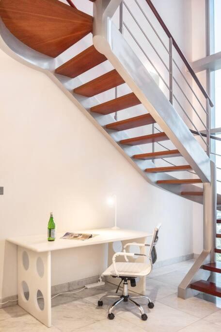 Apartment First Class 2br With Magical Duplex In Park Dubai