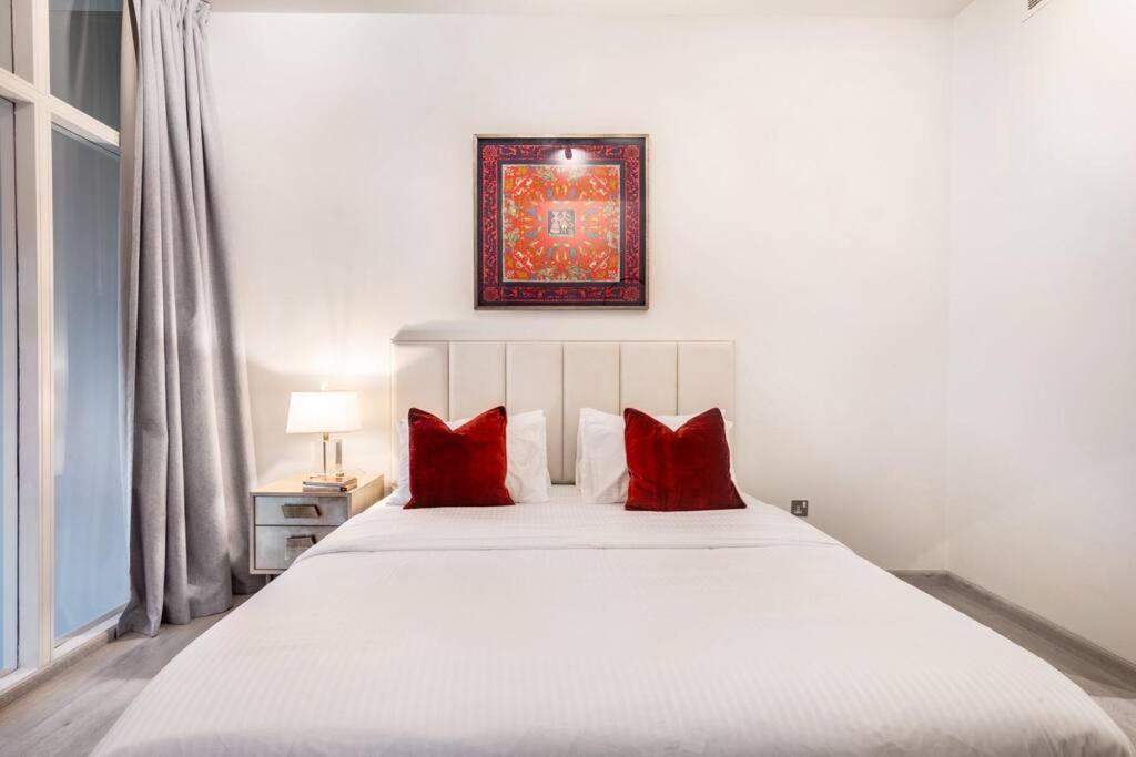 First Class 2br With Magical Duplex In Park Apartment