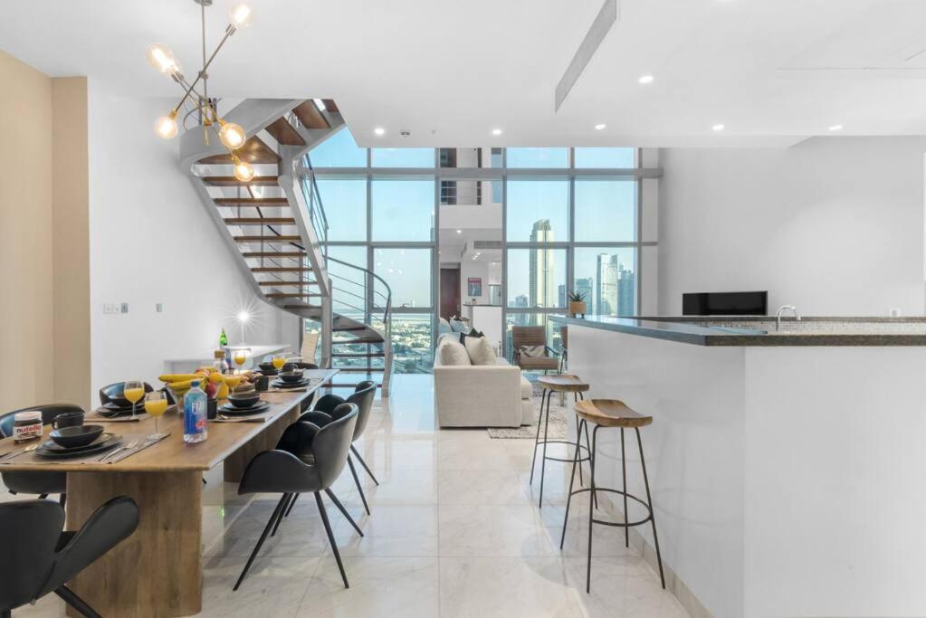 First Class 2br With Magical Duplex In Park Apartment *