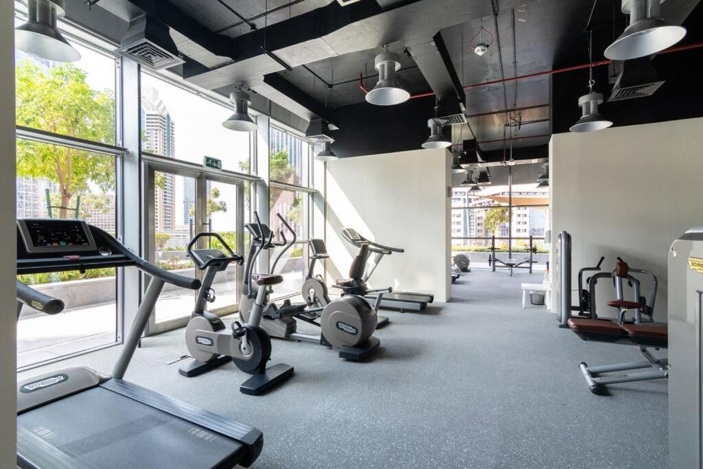 First Class 2br With Magical Duplex In Park Apartment Dubai